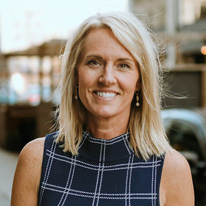 Meet your Posher, Lynne